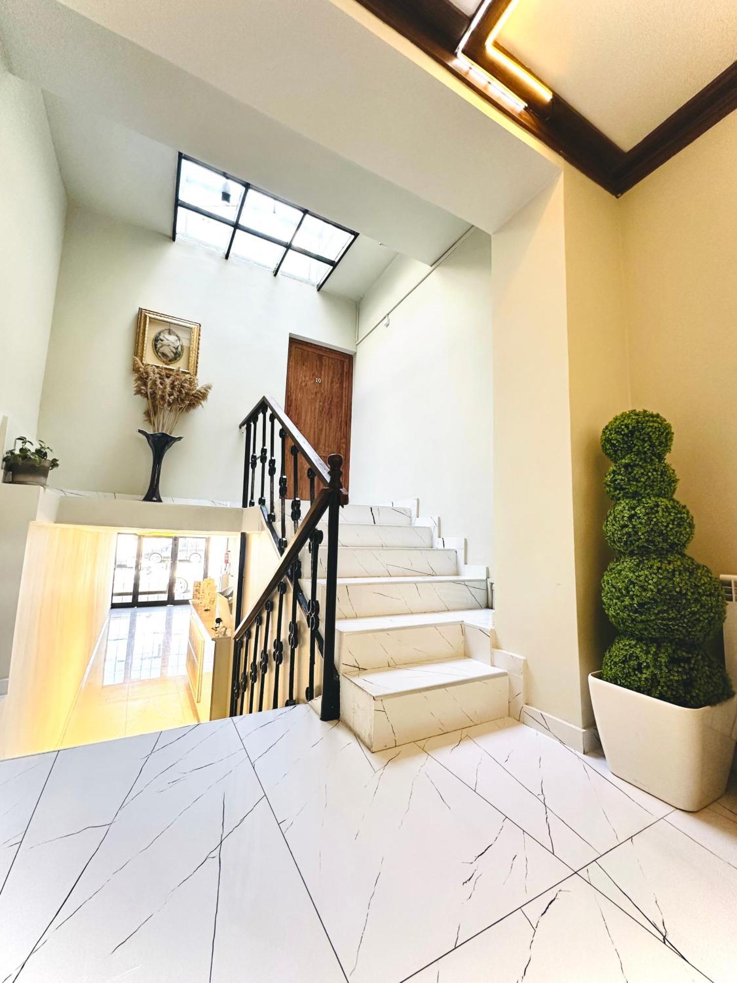 Rest Apartments By Nava Hotel Erivan Exterior foto